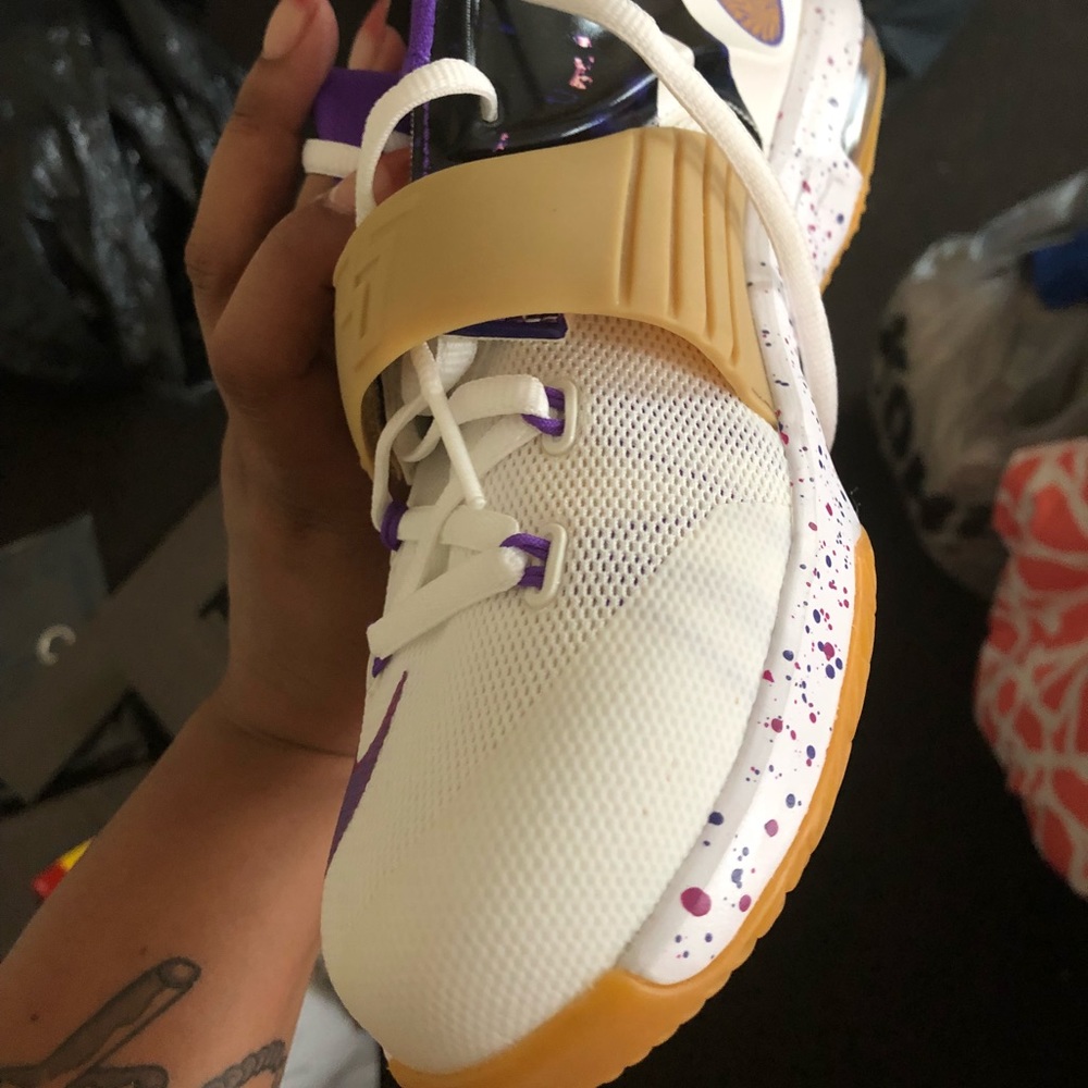 Peanut butter jelly KD sneakers (kids/women)